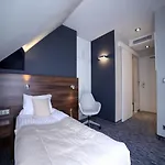 Gorczowski Katowice Отель Хожув
