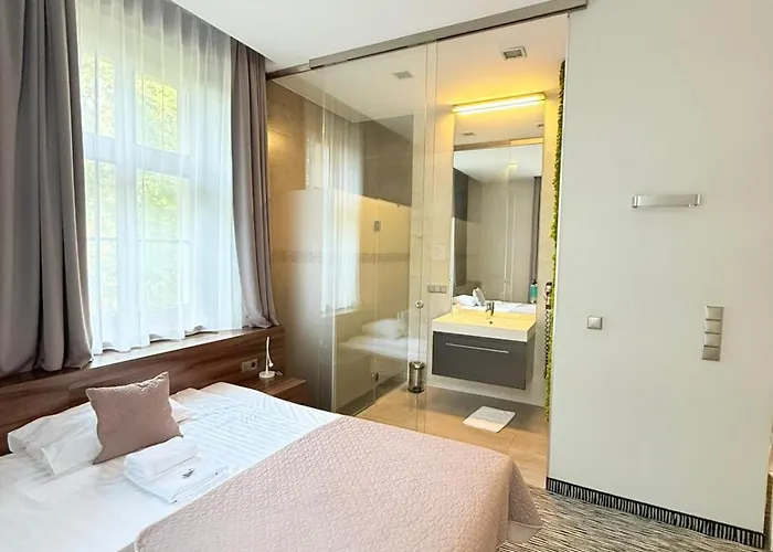 Gorczowski Katowice 4* שורזוב